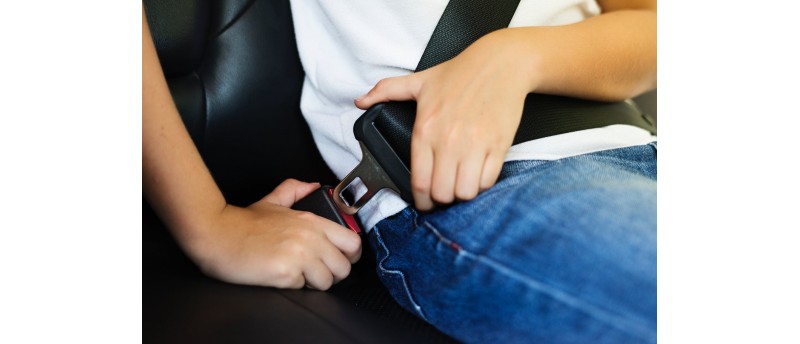 Lucruri importante despre siguranta copiilor in masina. Cum poti avea o calatorie placuta alaturi de copii?